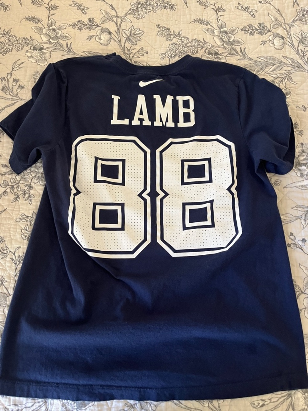 Navy Dallas Cowboys Football Tee with White '88' Cede Lamb - Picture 3 of 3